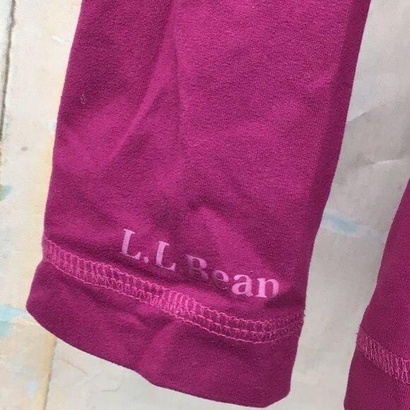 L.L. Bean Woman’s Athletics Shirt XS Emboirderd hoodie Pink Polyester Spandex - Picture 3 of 12